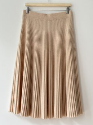 Long pleated knit skirt in 100% light beige merino wool - Vanessa 2