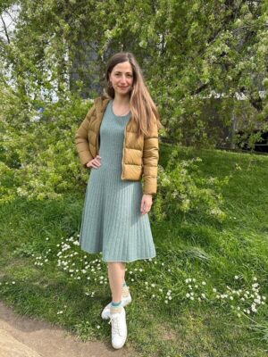 Robe en laine verte avec manches longues – Michelle