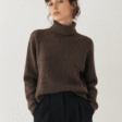 pull laine yak femme marron col roulé